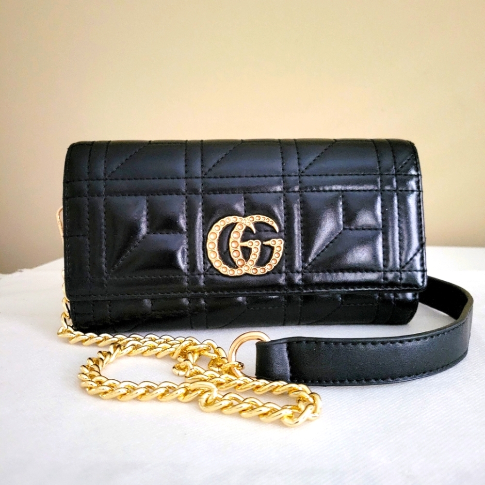 Gucci GG Marmont Soho Wallet with Chain Crossbody Bag
